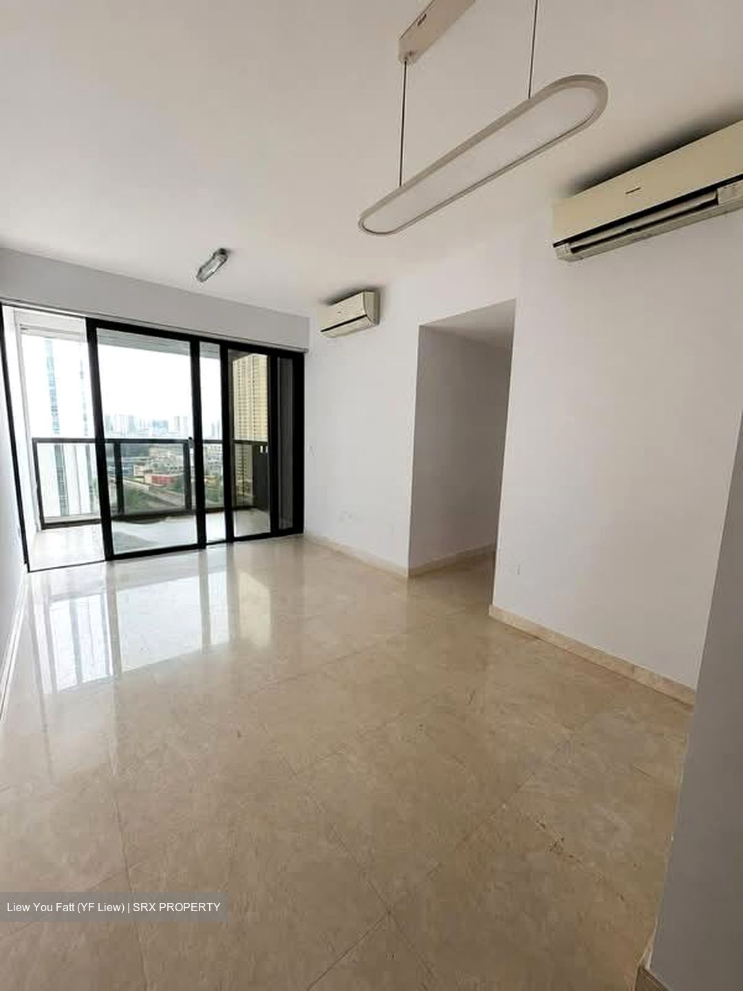 Commonwealth Towers (D3), Condominium #584889031